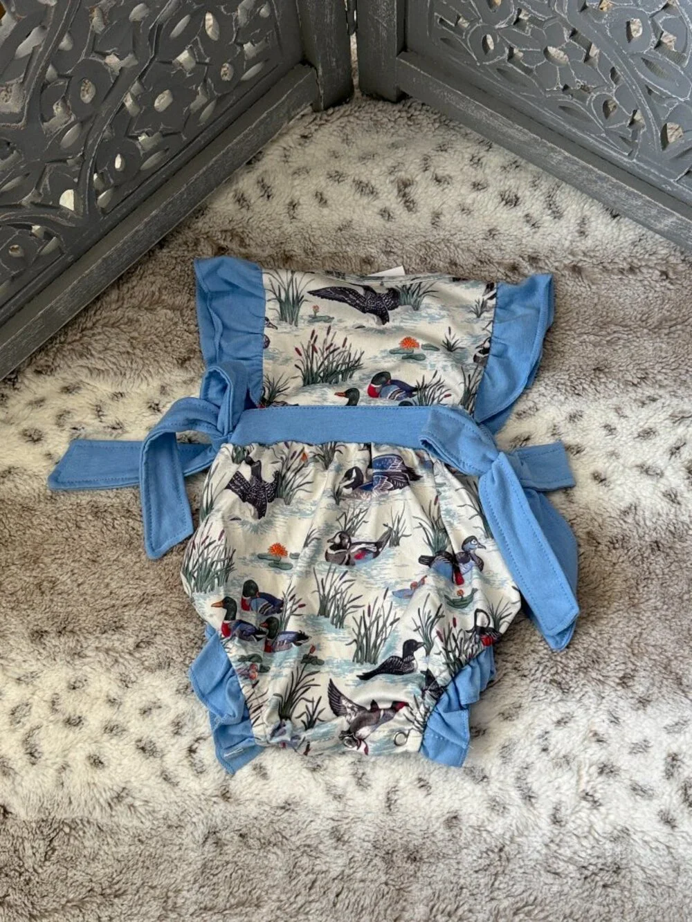 NWT! Ducks on water onesie baby girls 0-3 months girlhoodcore summer vacation